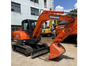 Mini excavator DOOSAN DH60-7