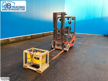 Electric forklift TOYOTA