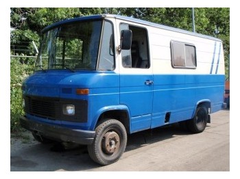 Box van Mercedes-Benz 508 D: picture 1