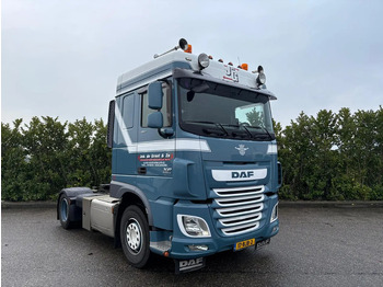 Tractor unit DAF XF 460