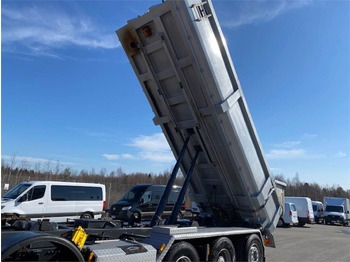 Tipper Mercedes-Benz Arocs 3251 10X4: picture 5