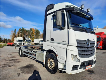 Leasing of Mercedes-Benz Actros 1842  Mercedes-Benz Actros 1842: picture 2