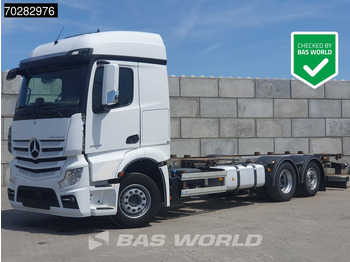 Container transporter/ Swap body truck MERCEDES-BENZ Actros 2548