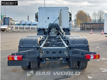 New Cab chassis truck Mercedes-Benz Arocs 3340 6X4 NEW EURO 5 Chassis Steel Suspension Big-Axle Automatic: picture 3