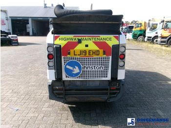 Road sweeper Johnston C202 compact street sweeper: picture 5 Road sweeper Johnston C202 compact street sweeper: picture 5