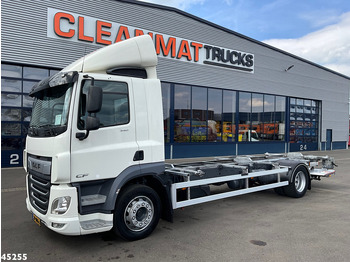 Container transporter/ Swap body truck DAF CF 340