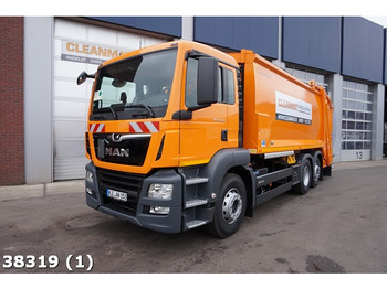 Garbage truck MAN TGS 26.320