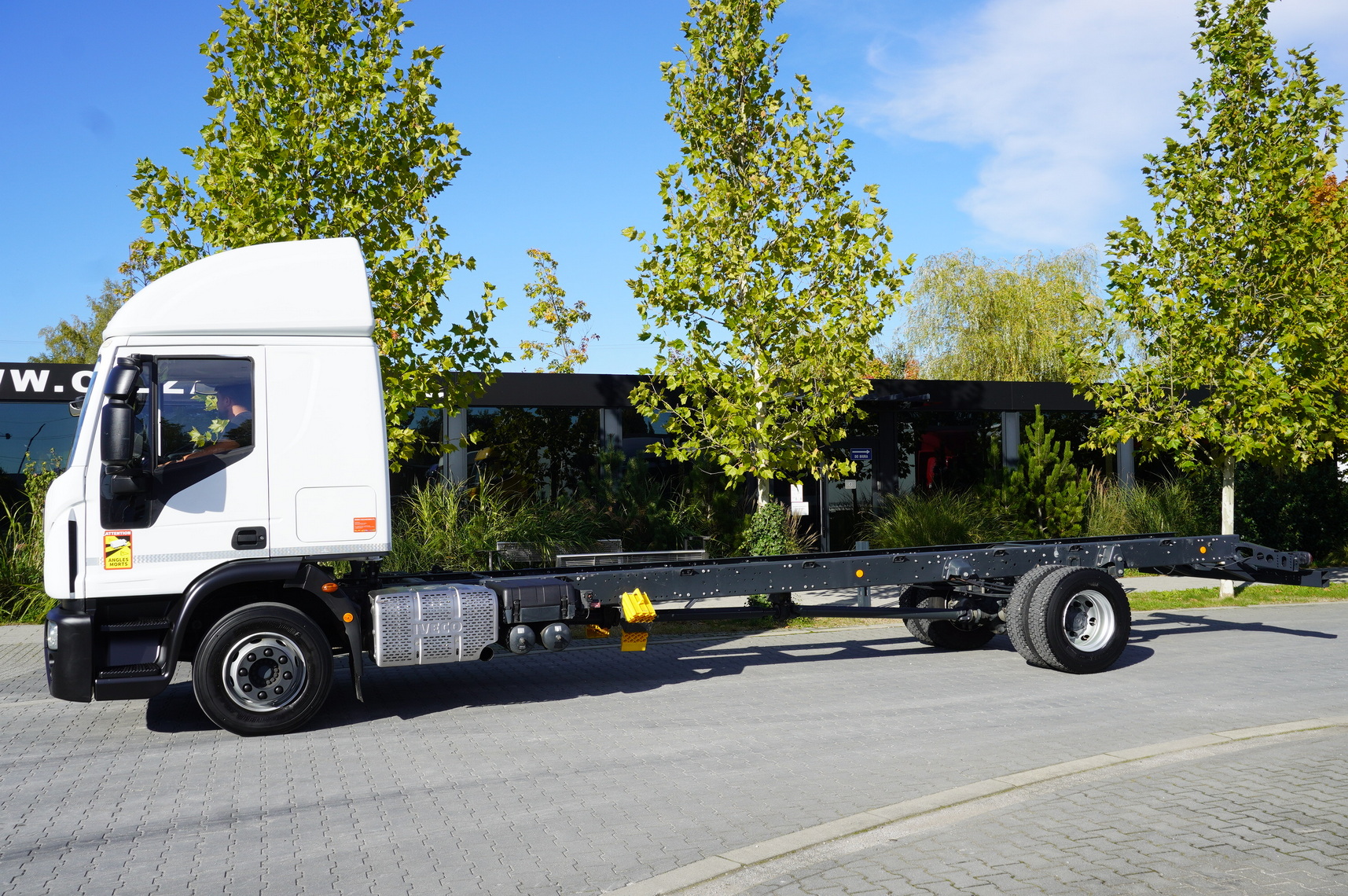 Leasing of IVECO Eurocargo 140e19 4×2 E6 Glob / ADR / frame 8,1m IVECO Eurocargo 140e19 4×2 E6 Glob / ADR / frame 8,1m: picture 2 Leasing of IVECO Eurocargo 140e19 4×2 E6 Glob / ADR / frame 8,1m IVECO Eurocargo 140e19 4×2 E6 Glob / ADR / frame 8,1m: picture 2