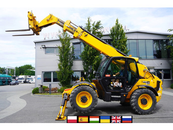 Telescopic handler JCB