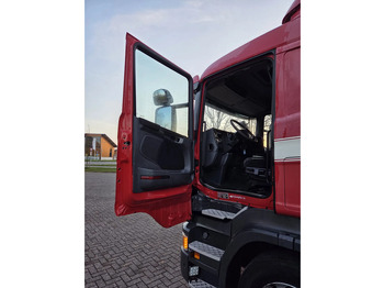 Tractor unit Scania R410 SCR: picture 5
