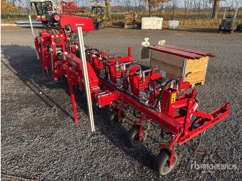 Soil tillage equipment