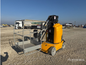 Vertical mast lift MANITOU