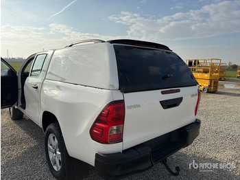 Pickup truck 2020 Toyota Hilux Crew Cab Pickup: picture 5 Pickup truck 2020 Toyota Hilux Crew Cab Pickup: picture 5