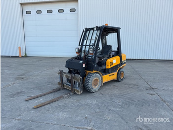 Telescopic handler JCB