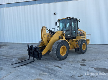 Wheel loader CATERPILLAR 930M