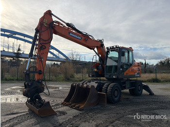 Wheel excavator DOOSAN DX165W