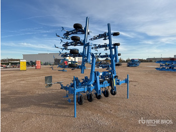 Soil tillage equipment LEMKEN