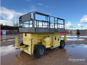 Scissor lift JLG