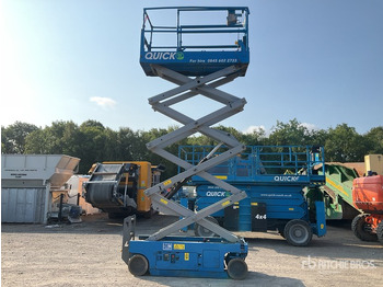 Scissor lift GENIE