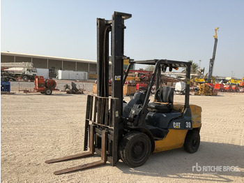 Diesel forklift CATERPILLAR