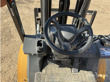 Diesel forklift 2015 Cat DP30NT 3 ton Forklift: picture 5