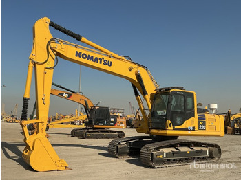 Crawler excavator KOMATSU PC220-8