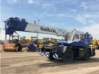 Rough terrain crane TADANO TR-300