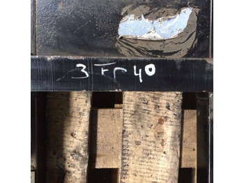 Attachment Fork carriage 1190 mm for CAT./ Mitsubishi: picture 5 Attachment Fork carriage 1190 mm for CAT./ Mitsubishi: picture 5