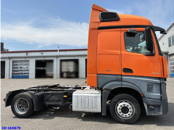 Tractor unit MERCEDES-BENZ Actros 1843
