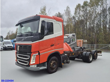 Cab chassis truck VOLVO FH13 500