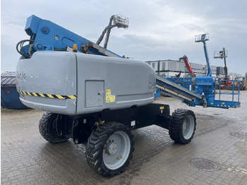 Telescopic boom Genie S-60HC: picture 4