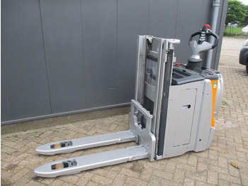 Pallet truck Still EXD-SF20: picture 2 Pallet truck Still EXD-SF20: picture 2