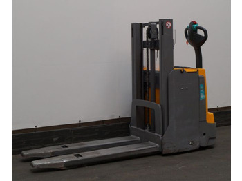 Stacker JUNGHEINRICH EJD