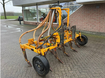 Fertilizing equipment