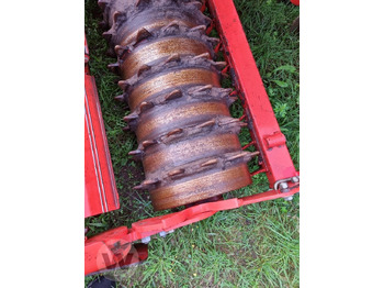 Leasing of Kuhn HR 303 D + Venta EC 300 Kuhn HR 303 D + Venta EC 300: picture 3 Leasing of Kuhn HR 303 D + Venta EC 300 Kuhn HR 303 D + Venta EC 300: picture 3