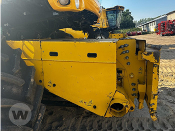 Farm tractor New Holland CR 9070 ELEV: picture 5