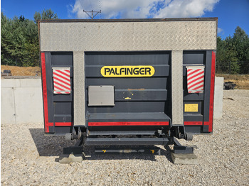 Tail lift PALFINGER