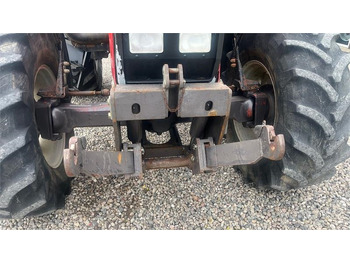Farm tractor Massey Ferguson 8120 DYNA 4 Med frontlift: picture 4 Farm tractor Massey Ferguson 8120 DYNA 4 Med frontlift: picture 4