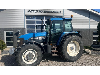 Farm tractor NEW HOLLAND 8360