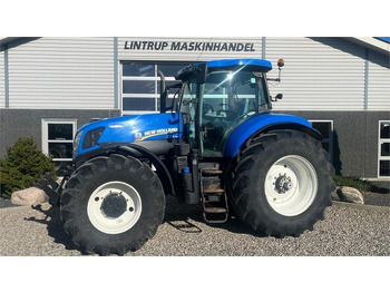 Farm tractor NEW HOLLAND T7.270
