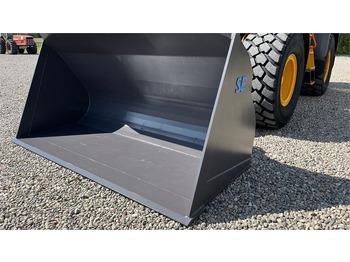 Bucket for Construction machinery SE AB 2,9m3 skovl med Volvo beslag på. Den er 2.: picture 4