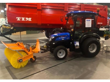 Farm tractor THYREGOD