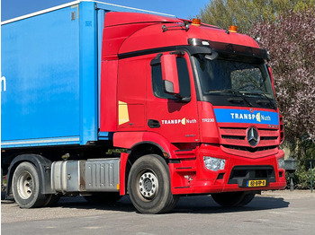 Tractor unit MERCEDES-BENZ Actros 1940