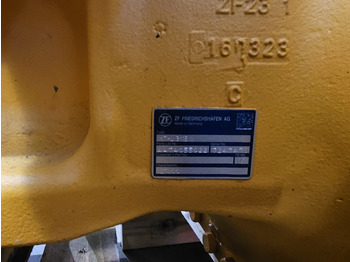 New Rear axle for Construction machinery Case 84259022: picture 4