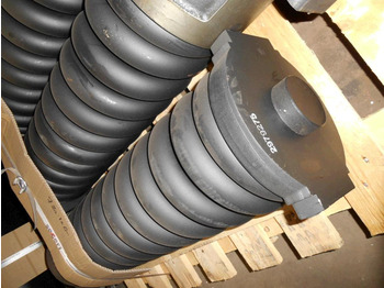 New Track for Construction machinery Caterpillar 2979275: picture 2 New Track for Construction machinery Caterpillar 2979275: picture 2