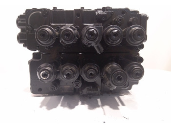 Hydraulic valve NEW HOLLAND