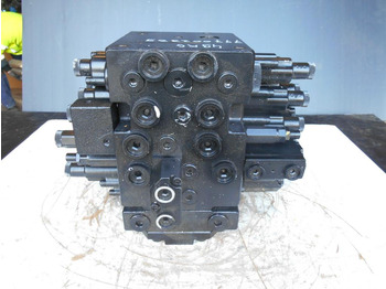 New Hydraulic valve for Construction machinery New Holland YT30V00014F4 - YT30V00014F2: picture 3 New Hydraulic valve for Construction machinery New Holland YT30V00014F4 - YT30V00014F2: picture 3