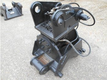 Quick coupler