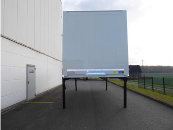 Curtainside swap body Krone Heck mit Portaltüren: picture 3