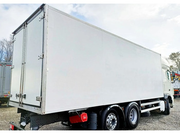 Refrigerator truck DAF XF450 6X2 Chłodnia Izoterma Carrier Supra 950: picture 4
